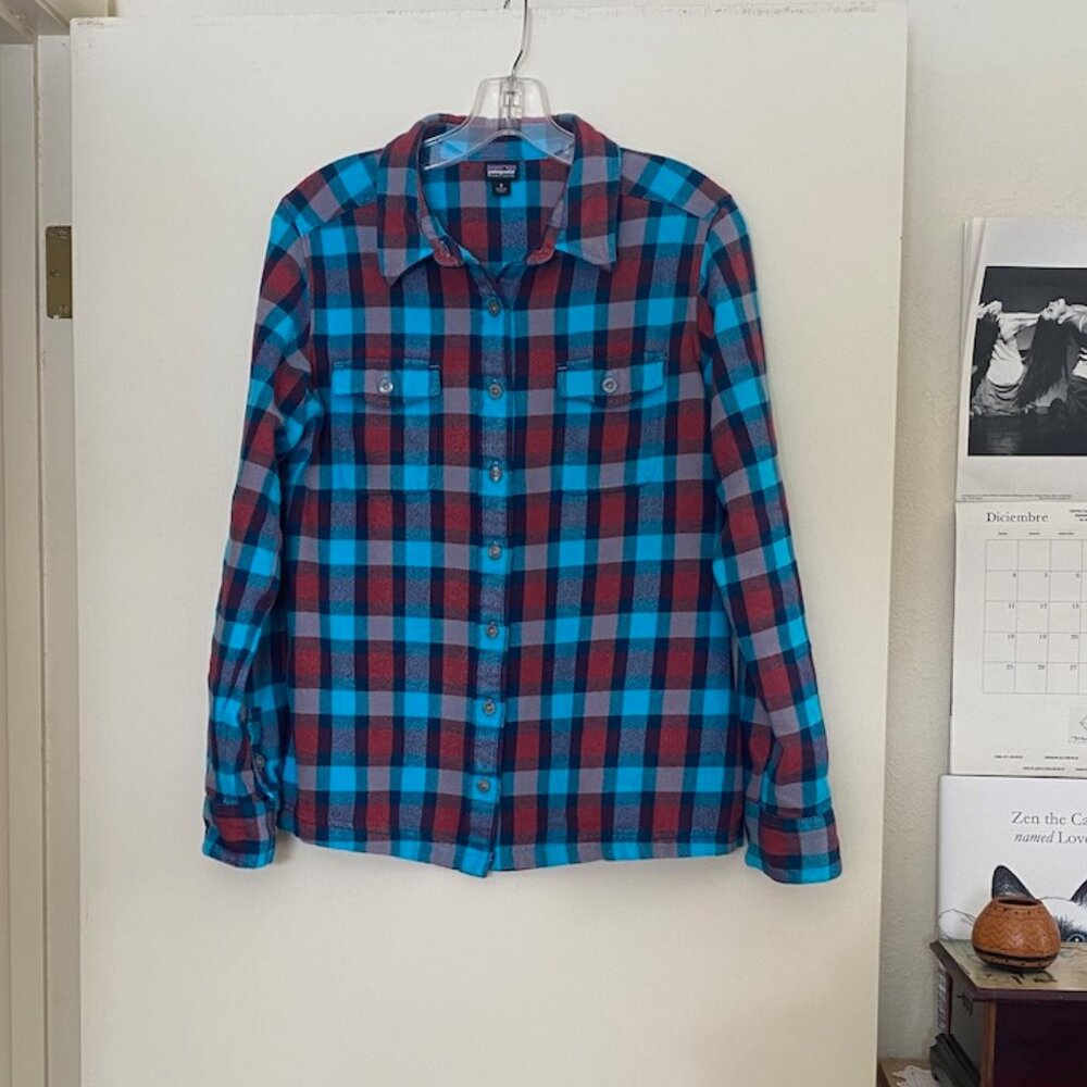 Patagonia Women's Organic Cotton Flannel Shirt, Size 8, Washed and Worn Once